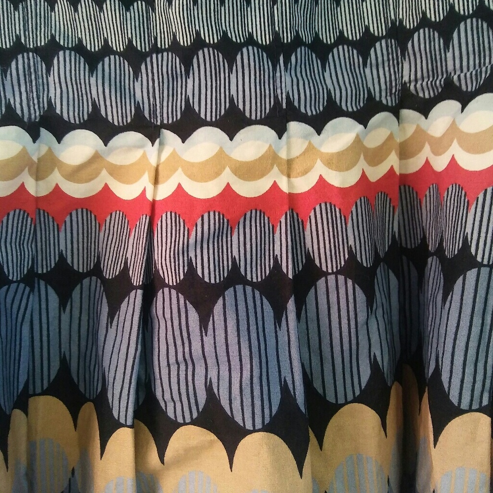 Loft "Alice in Wonderland" Skirt, 2 - Picture 4 of 5
